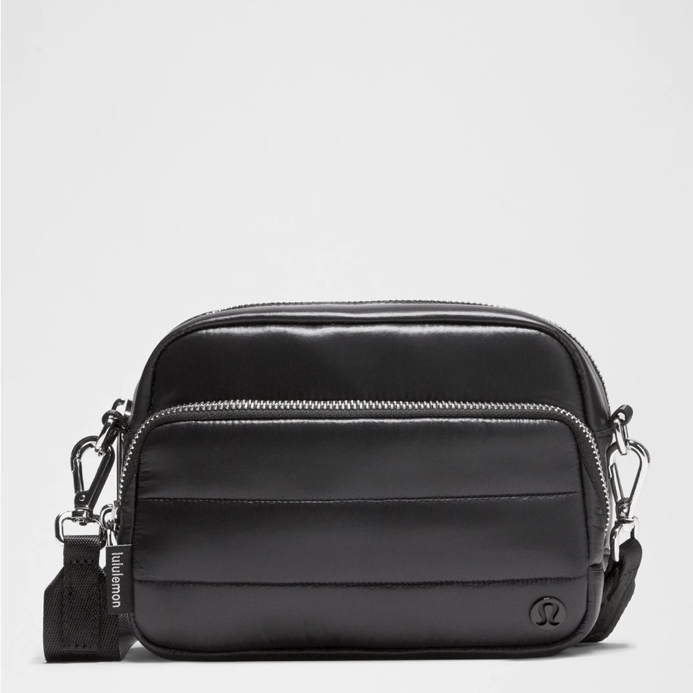 lululemon Everywhere Crossbody Wunder Puff Bag - Black NWT